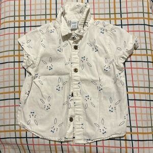 5/$20 Bunny Button Down Short Sleeve Dress Shirt